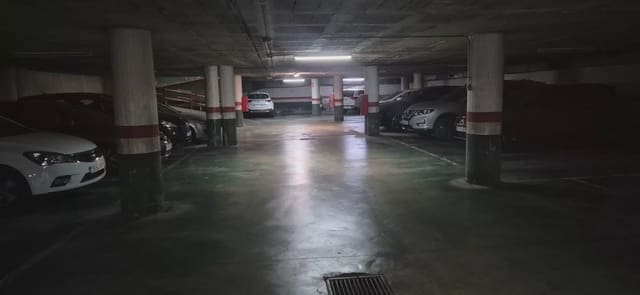 Garage à vendre à Sant Martí de Provenals, Barcelone ville - 15 000 € (Ref: 9781253)