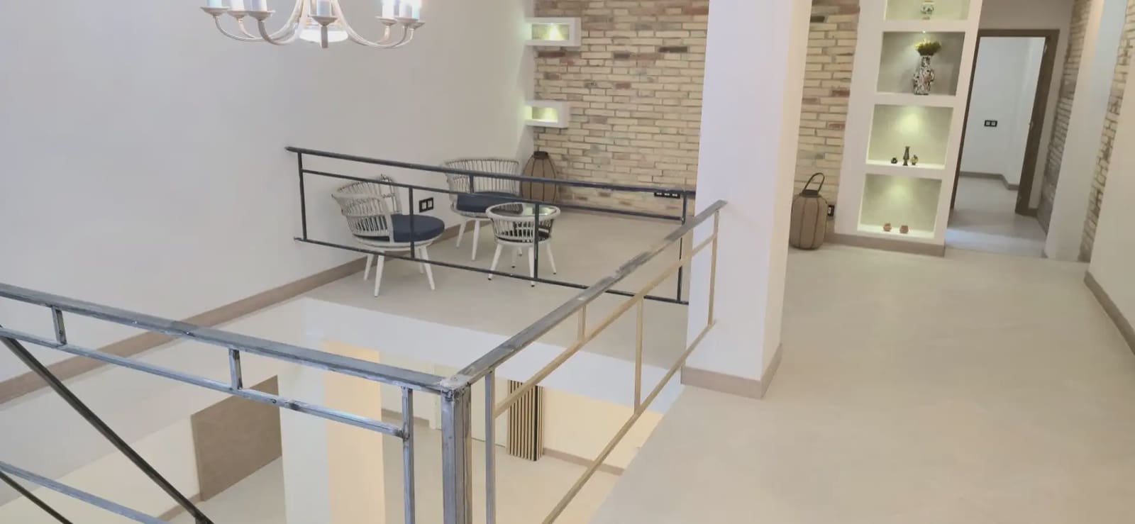 4 slaapkamer Flat te koop in Barcelona stad - € 420.000 (Ref: 9781412)