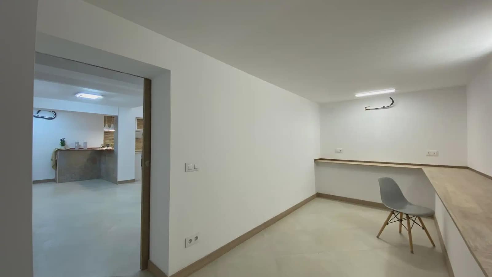 4 slaapkamer Flat te koop in Barcelona stad - € 420.000 (Ref: 9781412)