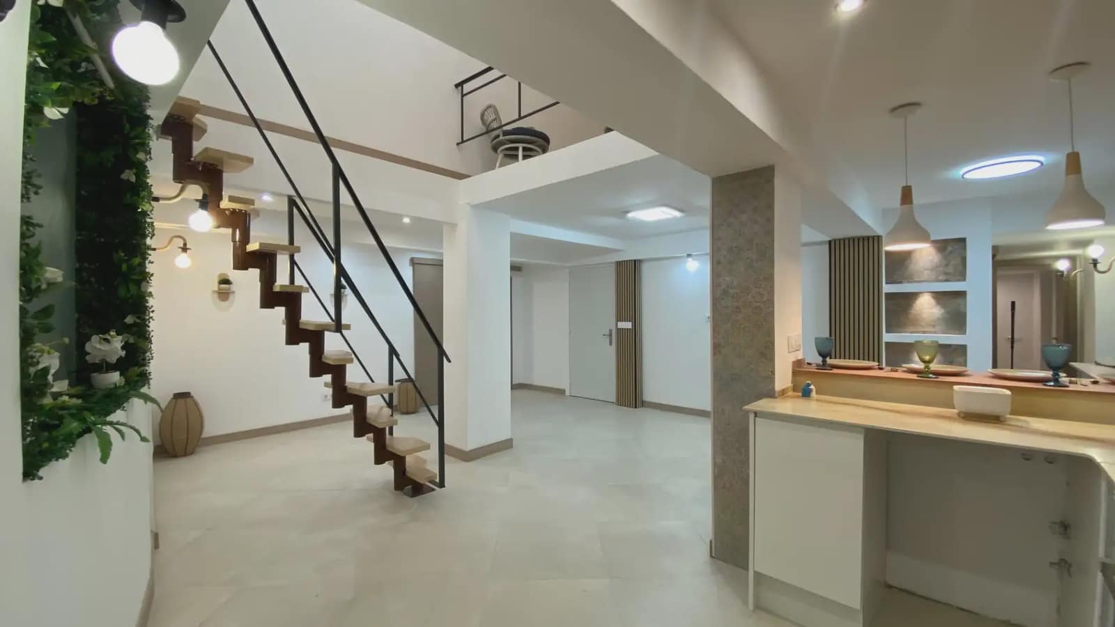 4 slaapkamer Flat te koop in Barcelona stad - € 420.000 (Ref: 9781412)