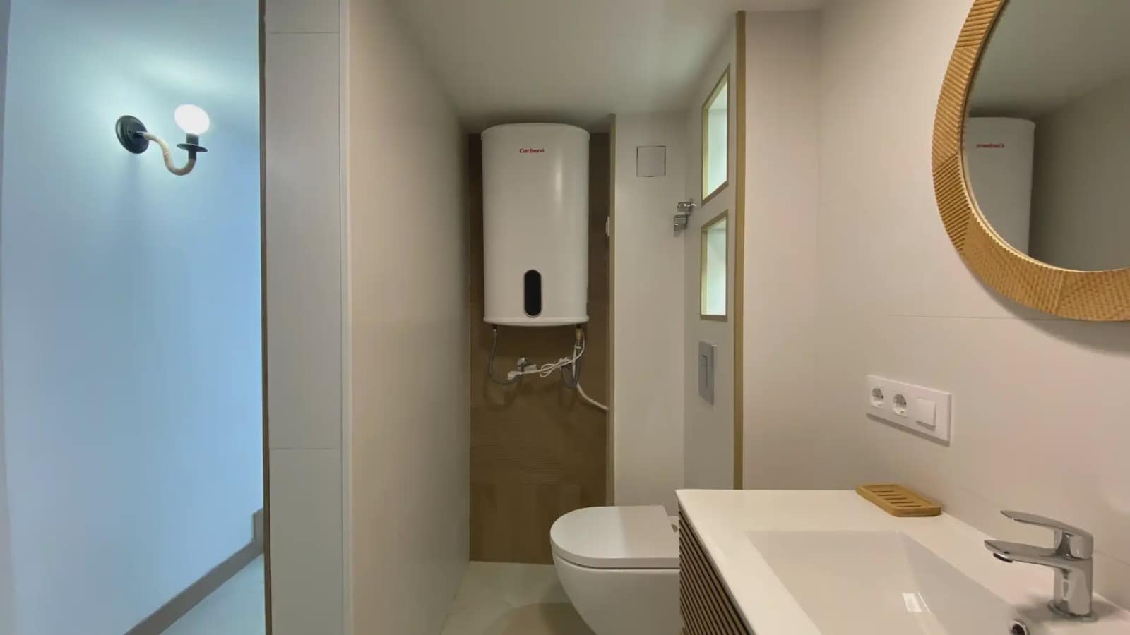 4 slaapkamer Flat te koop in Barcelona stad - € 420.000 (Ref: 9781412)