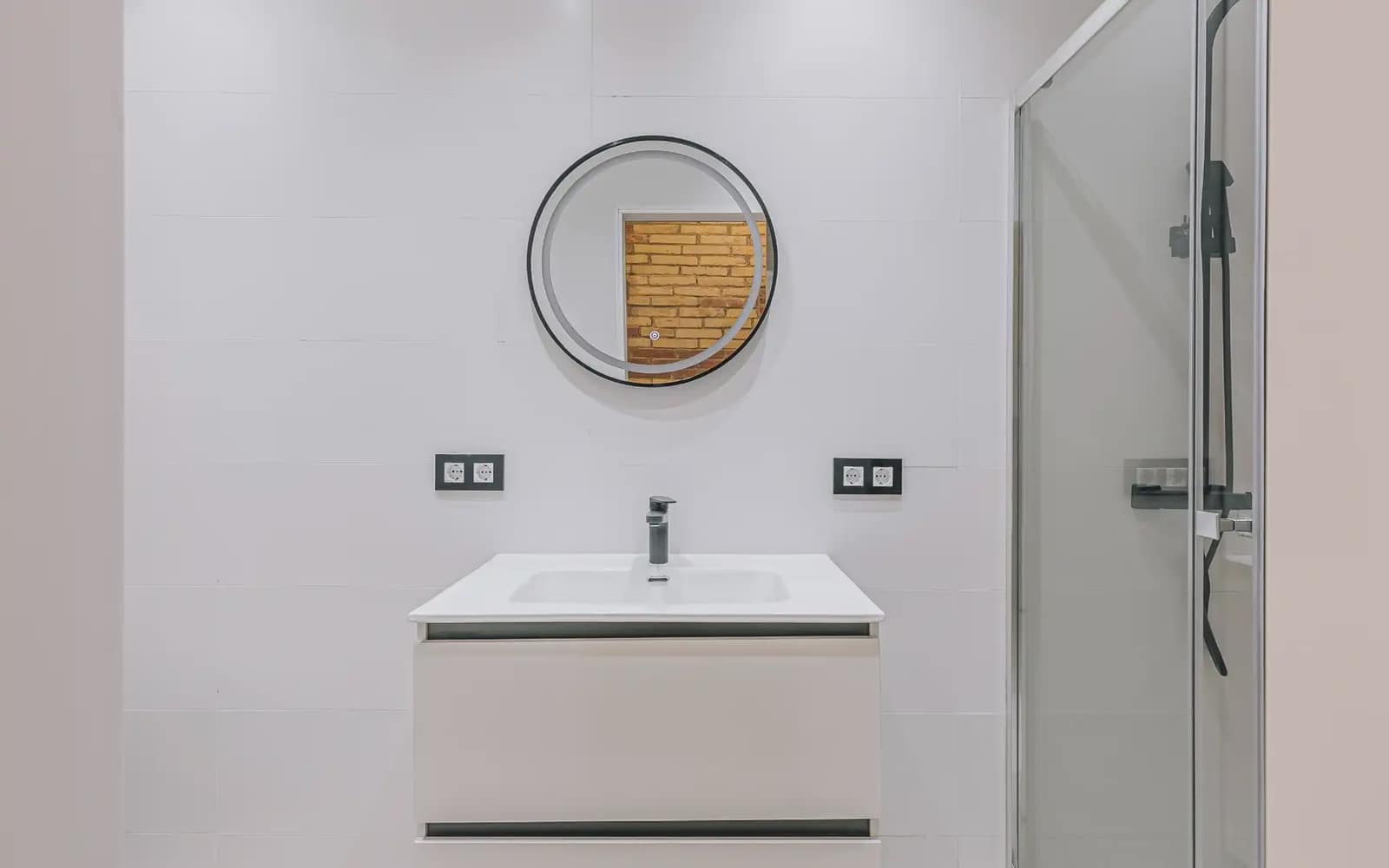 4 sovrum Lägenhet till salu i Barcelona stad - 389 000 € (Ref: 9781412)