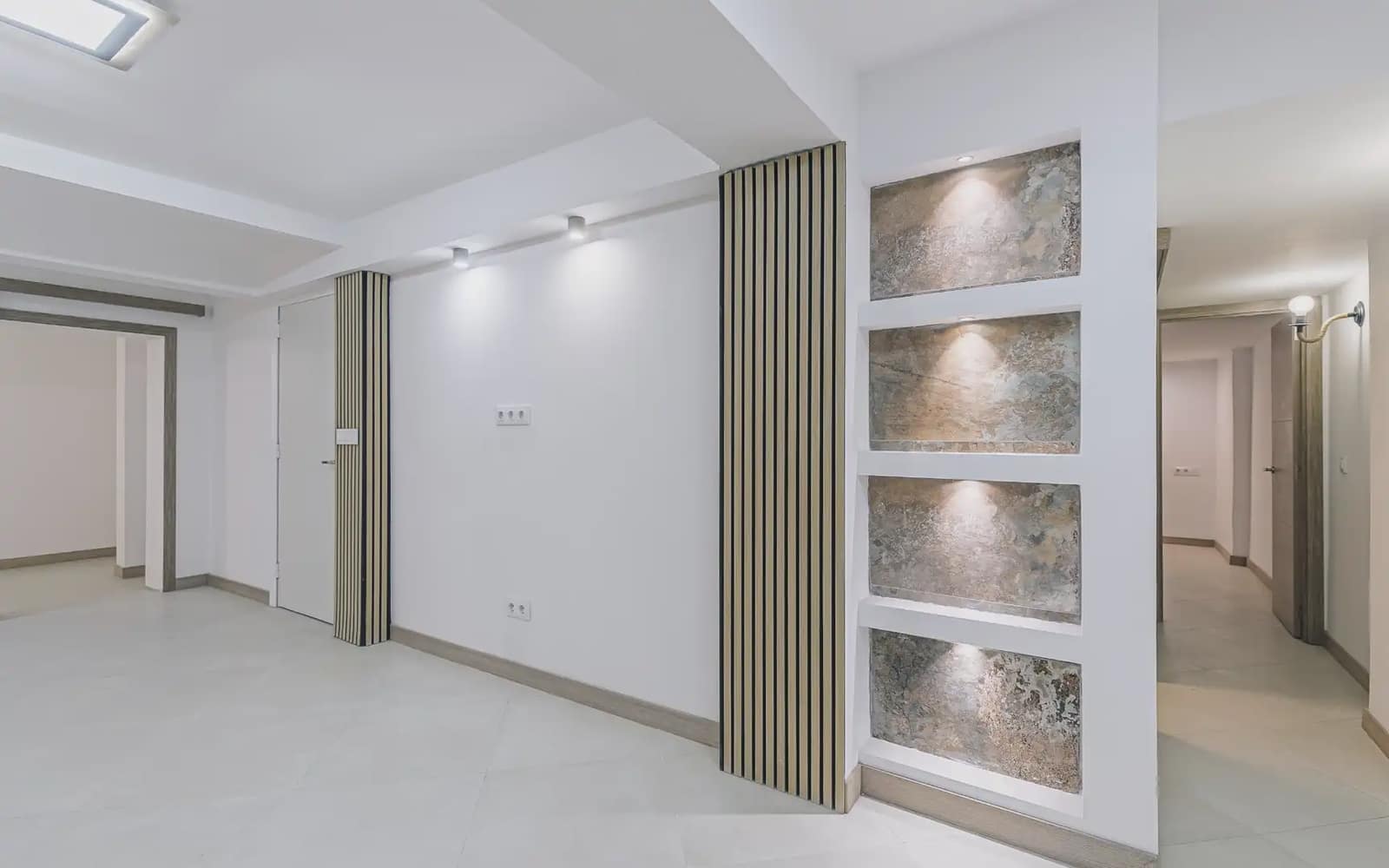 4 sovrum Lägenhet till salu i Barcelona stad - 389 000 € (Ref: 9781412)