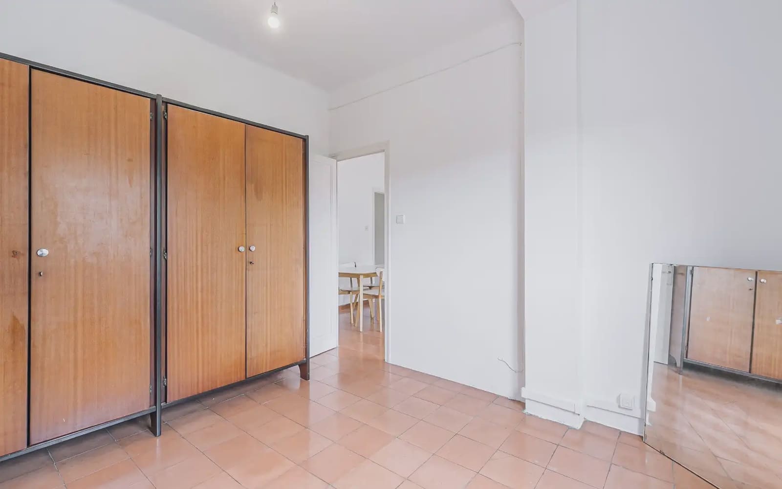 3 slaapkamer Flat te huur in Barcelona stad - € 913 (Ref: 9782360)
