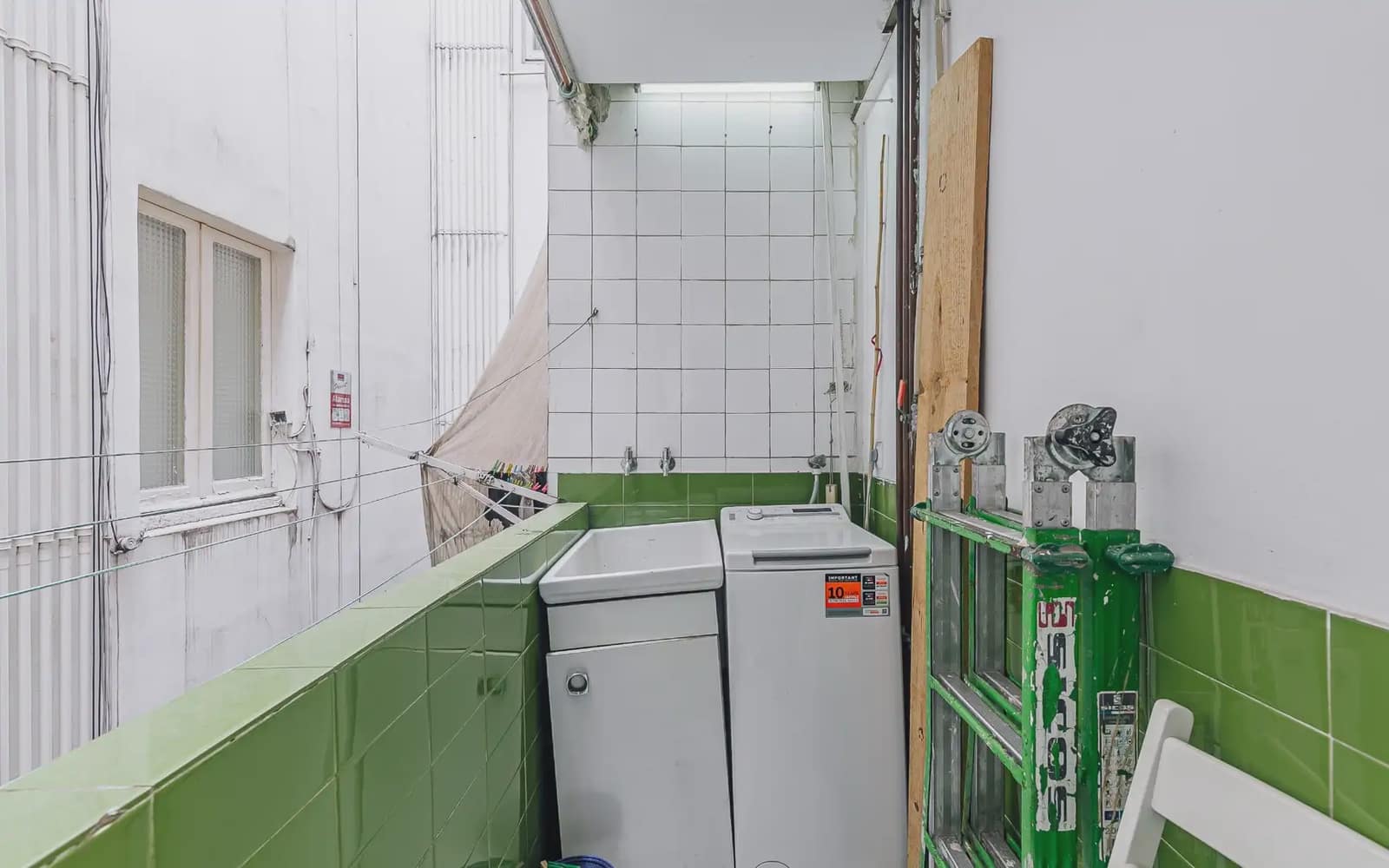 3 slaapkamer Flat te huur in Barcelona stad - € 913 (Ref: 9782360)