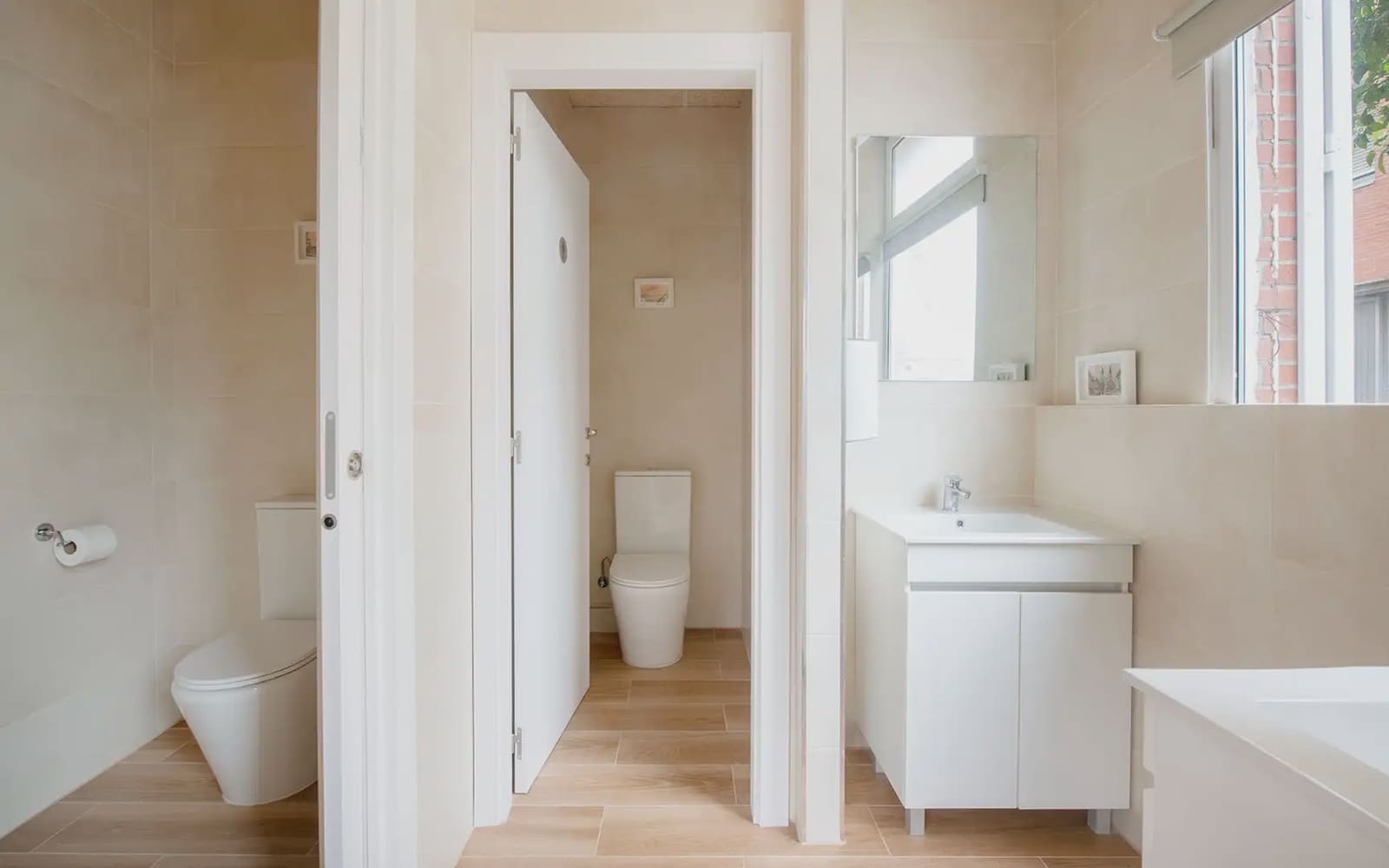 Erhverv til salg i Barcelona by - € 190.000 (Ref: 9784512)