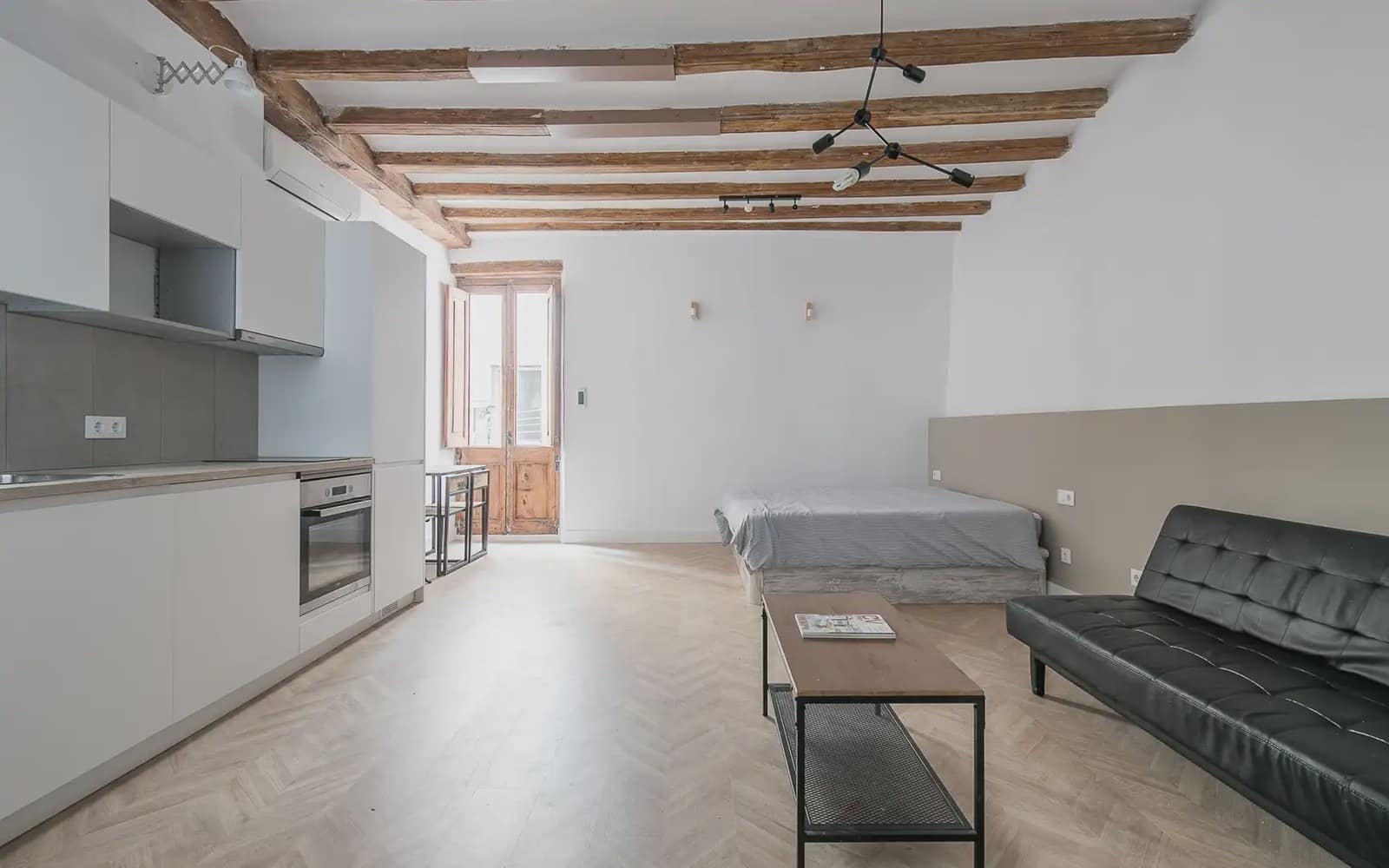 1 makuuhuone Asunto myytävänä paikassa Barcelona kaupunki - 150 000 € (Ref: 9789796)