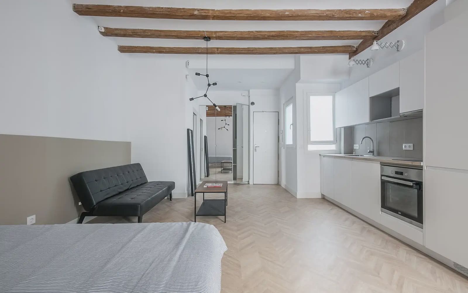 1 makuuhuone Asunto myytävänä paikassa Barcelona kaupunki - 150 000 € (Ref: 9789796)