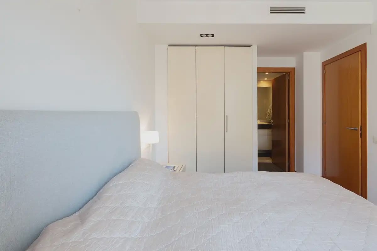 3 bedroom Flat for sale in Barcelona city with garage - € 650,000 (Ref: 9789797)