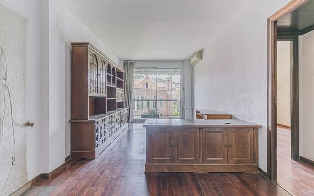 4 camera da letto Appartamento in vendita in El Camp de L'Arpa del Clot, Barcelona città - 575.000 € (Rif: 9793496)