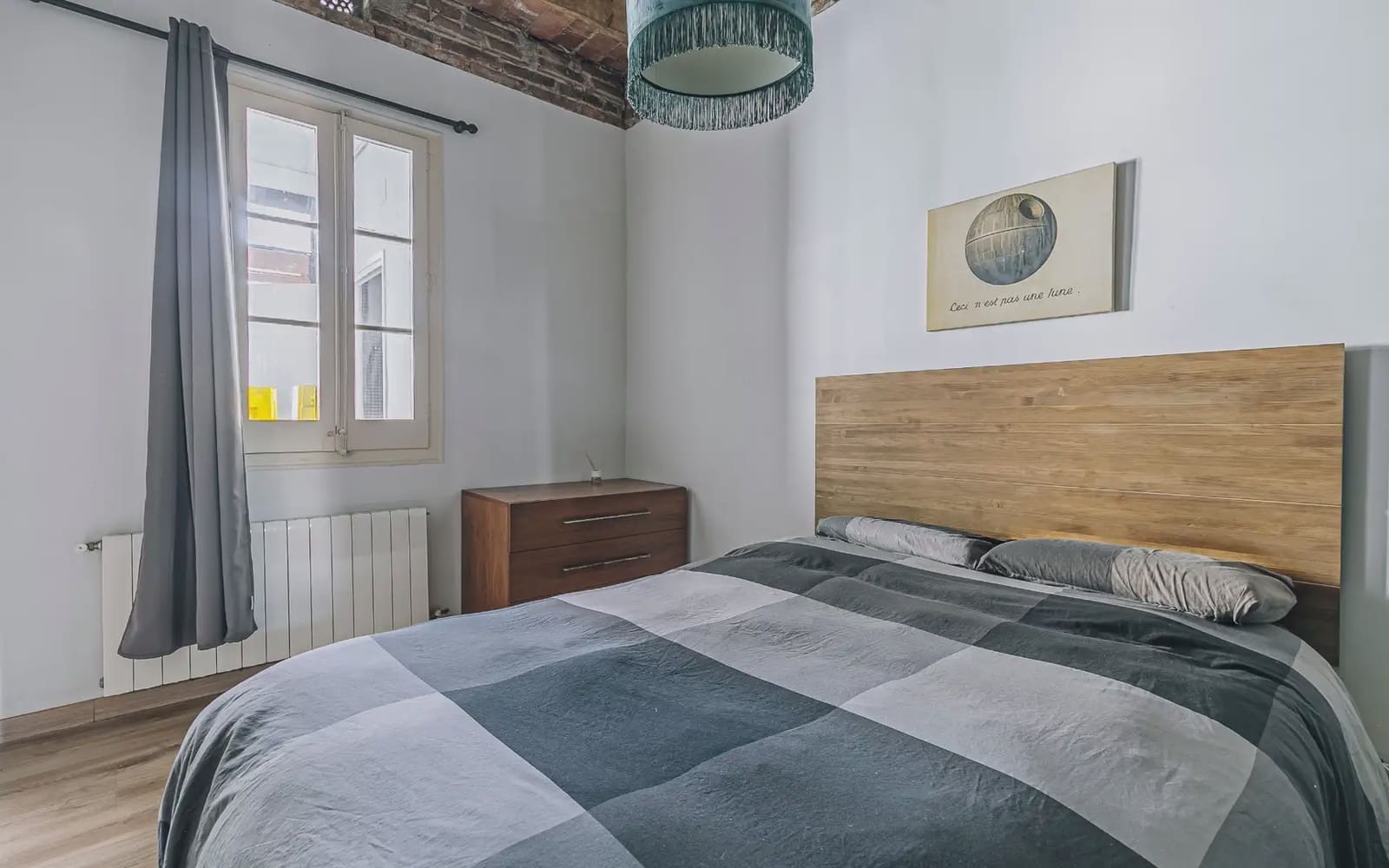 2 soveværelse Lejlighed til salg i Barcelona by - € 350.000 (Ref: 9793671)