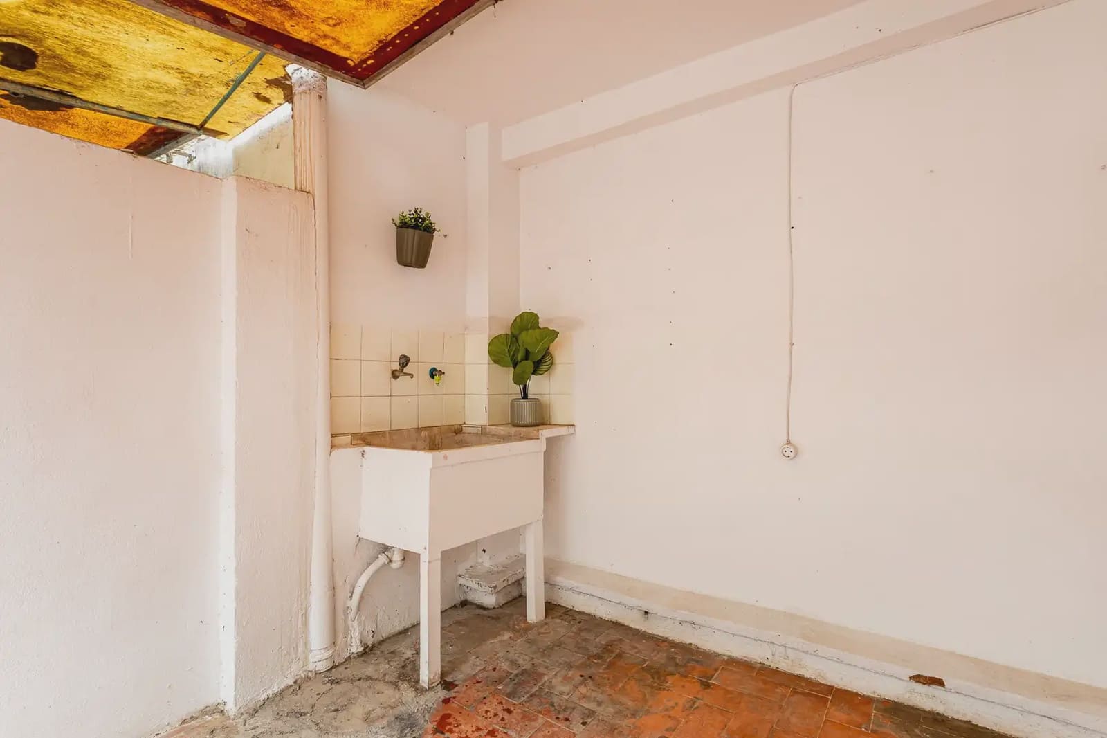 5 sypialnia Mieszkanie na sprzedaż w Miasto Walencja - 298 000 € (Ref: 9793672)