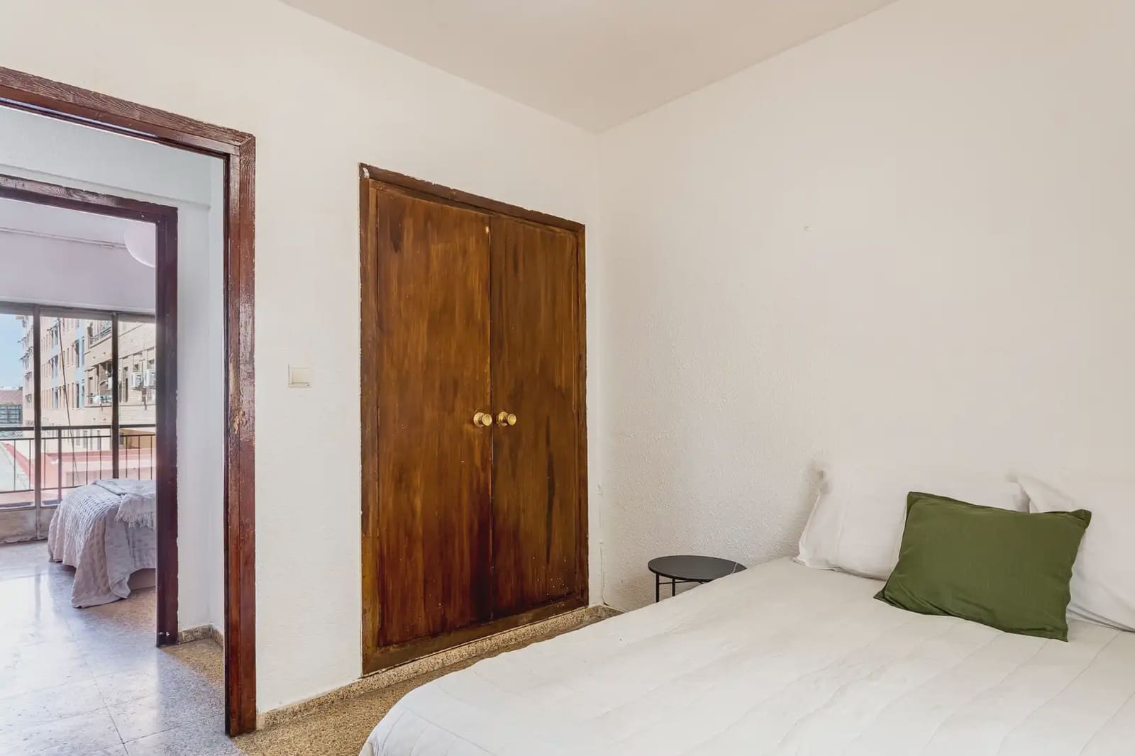 5 sypialnia Mieszkanie na sprzedaż w Miasto Walencja - 298 000 € (Ref: 9793672)