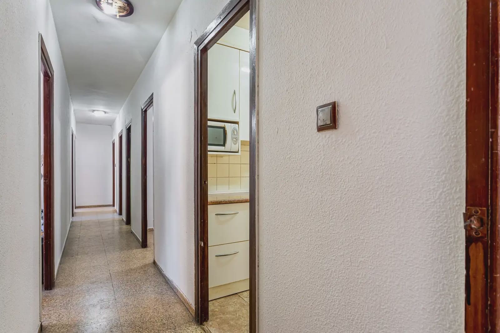 5 sypialnia Mieszkanie na sprzedaż w Miasto Walencja - 298 000 € (Ref: 9793672)