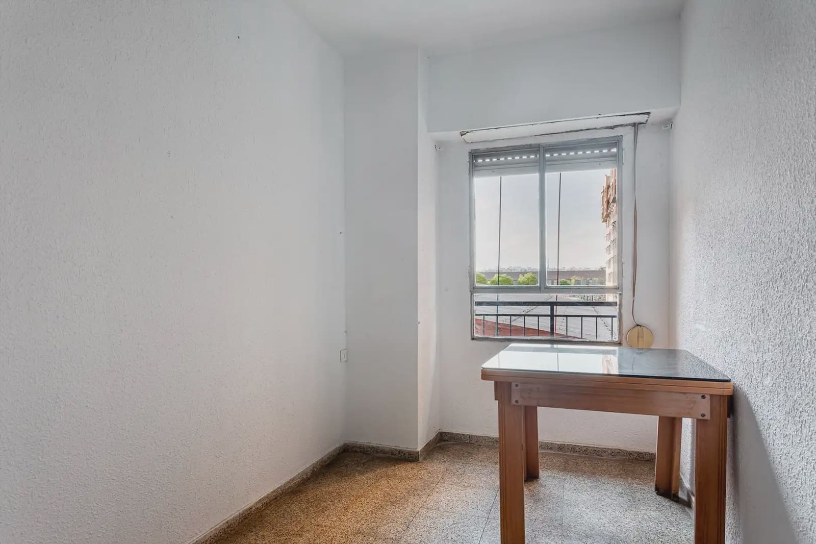 5 sypialnia Mieszkanie na sprzedaż w Miasto Walencja - 298 000 € (Ref: 9793672)