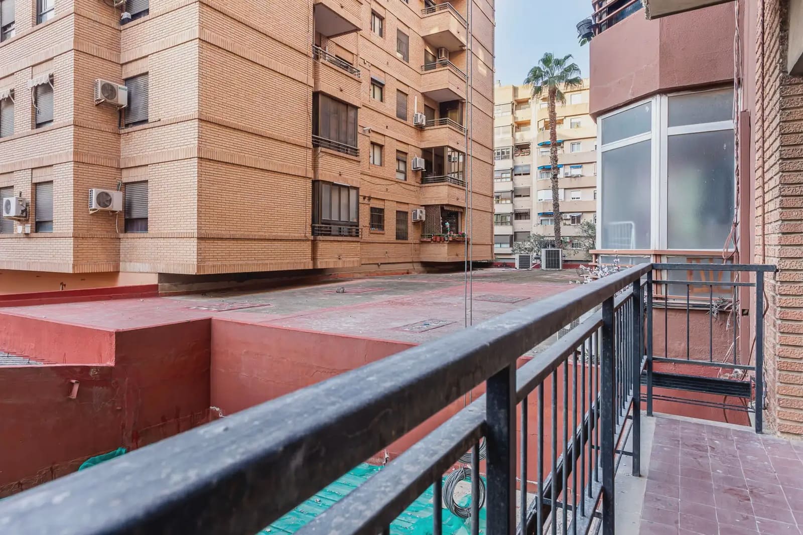 5 sypialnia Mieszkanie na sprzedaż w Miasto Walencja - 298 000 € (Ref: 9793672)