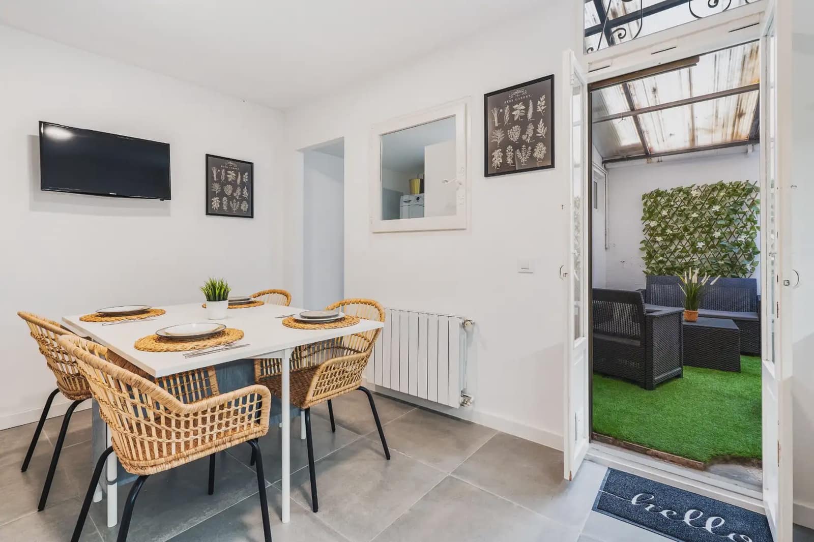 Piso de 3 habitaciones en Barcelona ciudad en venta - 349.000 € (Ref: 9797998)