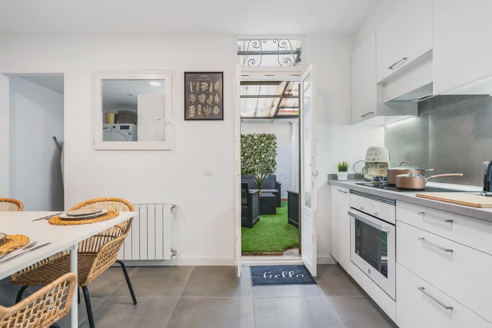 Piso de 3 habitaciones en Barcelona ciudad en venta - 349.000 € (Ref: 9797998)