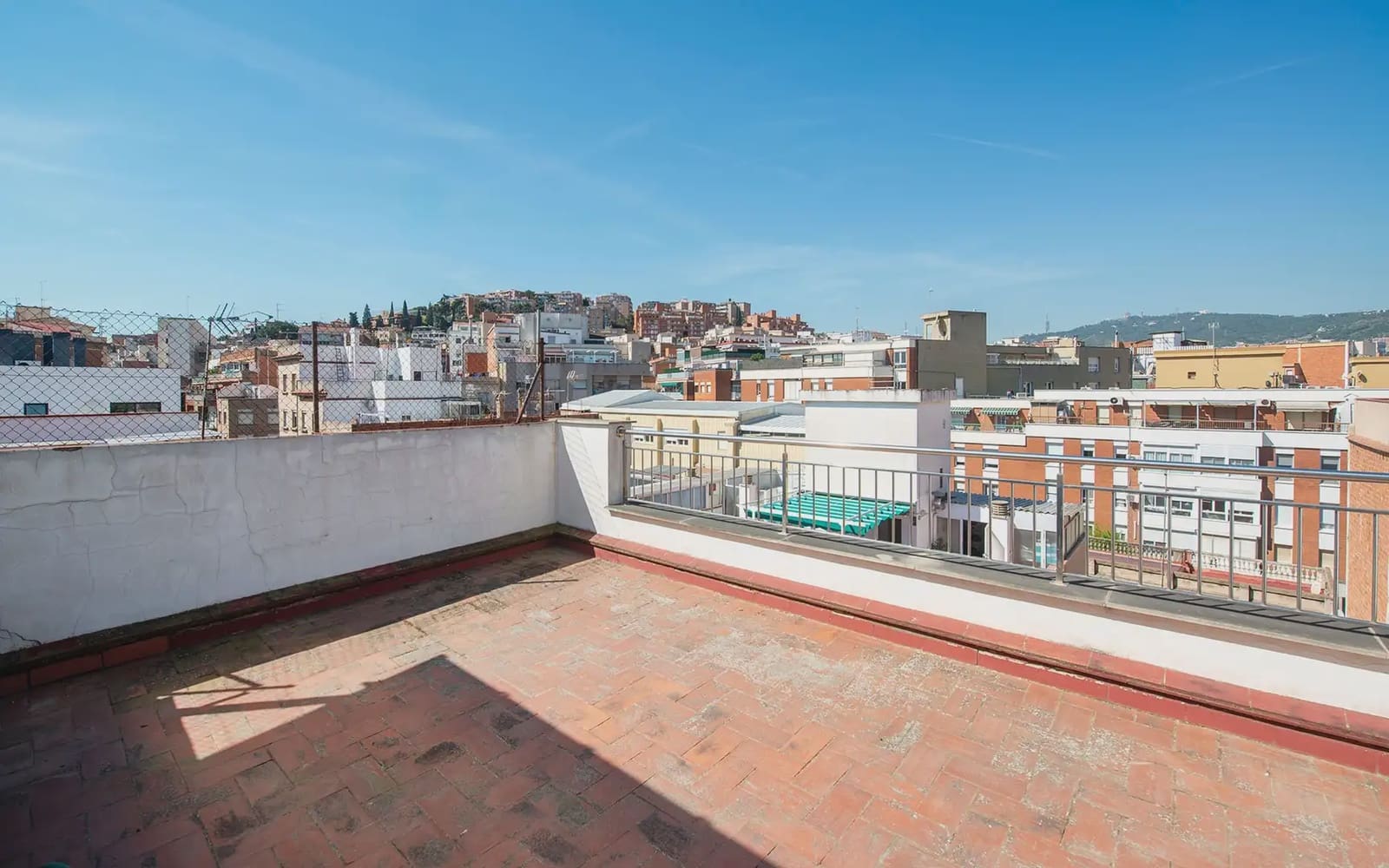 Ático de 3 habitaciones en Barcelona ciudad en venta con garaje - 590.000 € (Ref: 9798000)