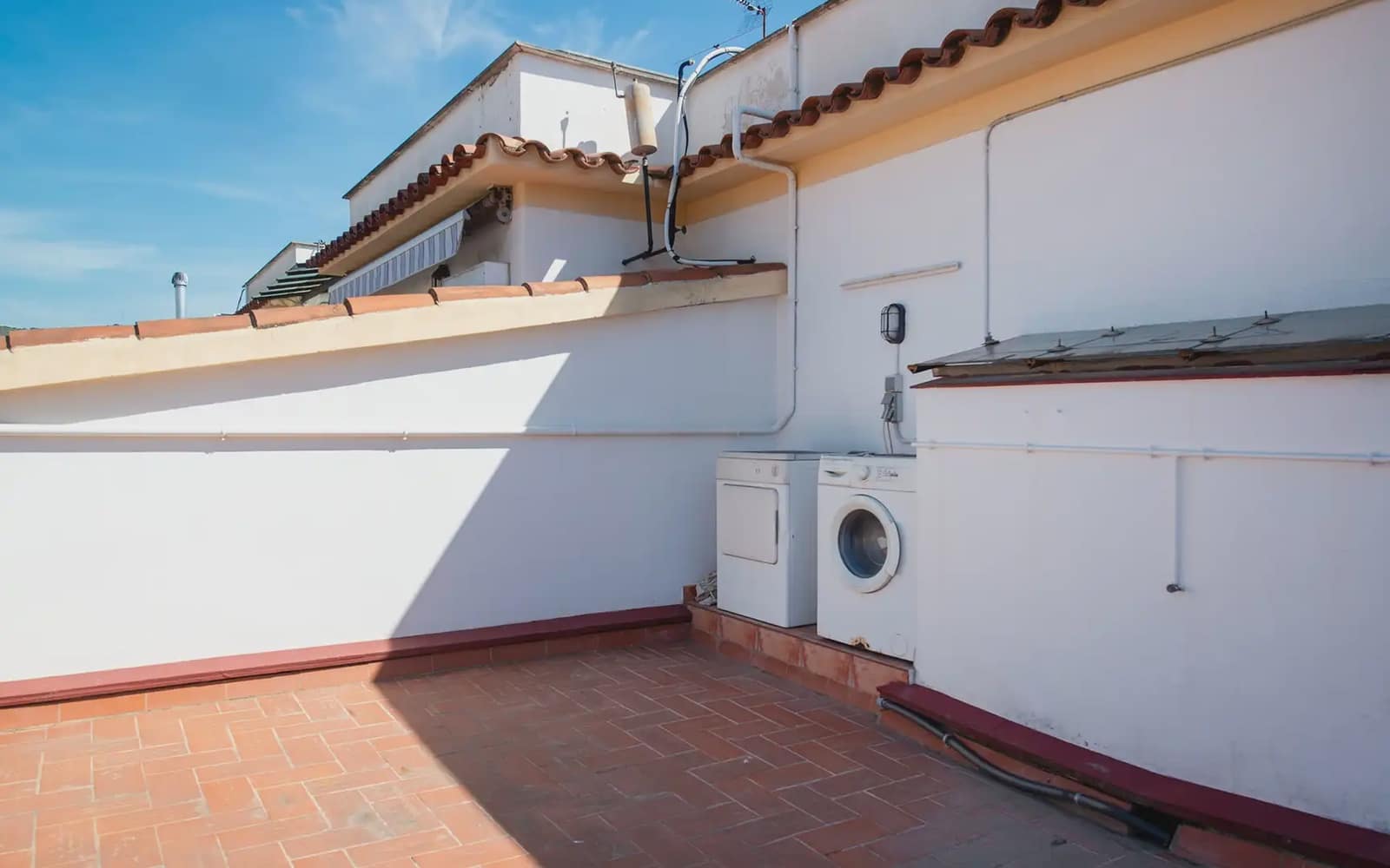 Ático de 3 habitaciones en Barcelona ciudad en venta con garaje - 590.000 € (Ref: 9798000)