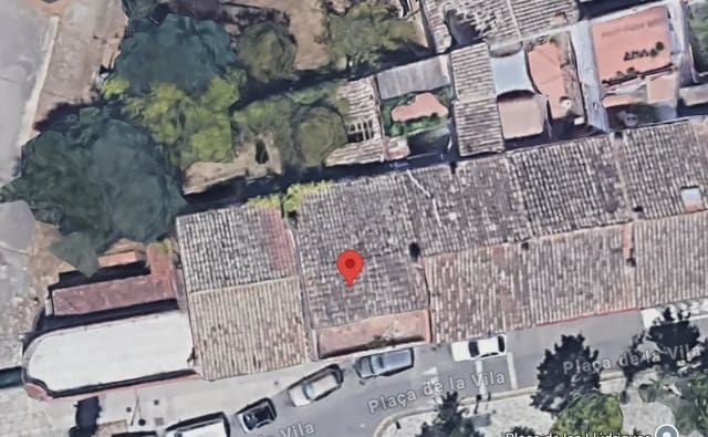 5 sypialnia Dom na sprzedaż w Salt - 150 000 € (Ref: 9798199)