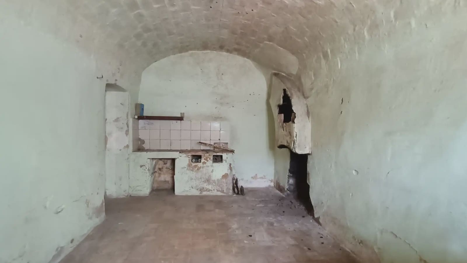 5 sypialnia Dom na sprzedaż w Salt - 150 000 € (Ref: 9798199)