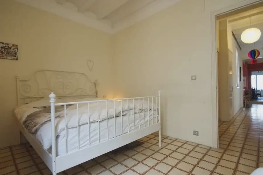 4 chambre Appartement à vendre à Barcelone ville - 495 000 € (Ref: 9805272)