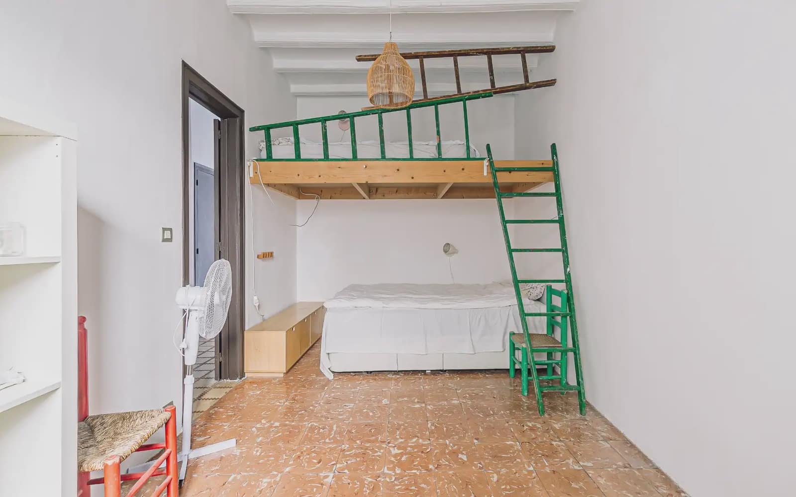 4 quarto Apartamento para venda em Barcelona cidade - 475 000 € (Ref: 9805272)