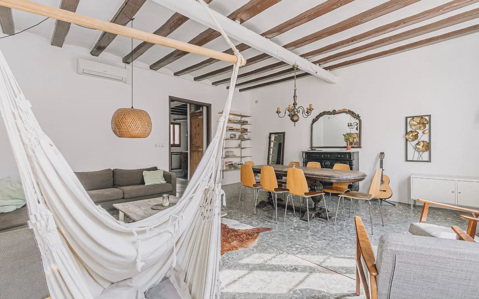 4 quarto Apartamento para venda em Barcelona cidade - 475 000 € (Ref: 9805272)