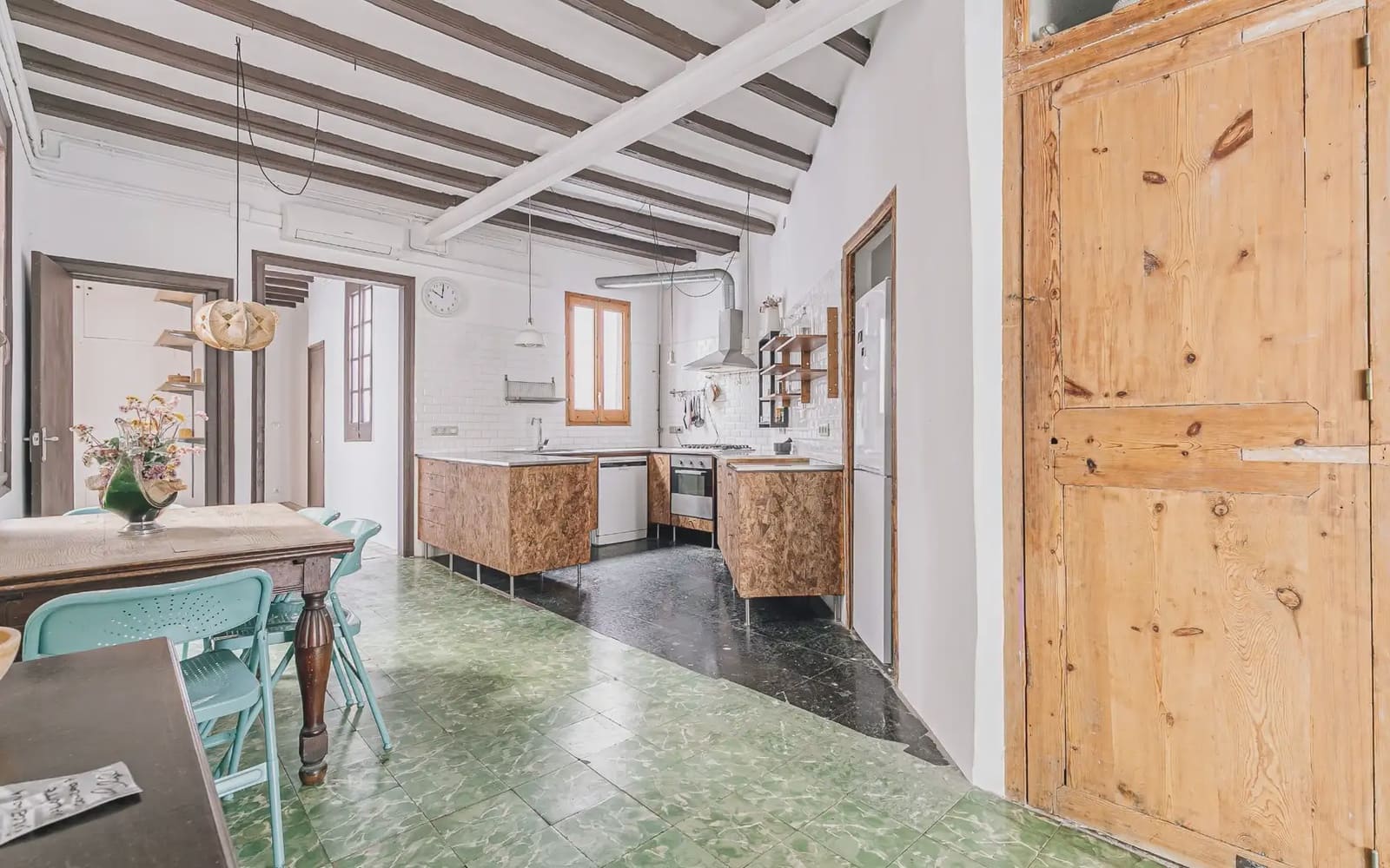 4 quarto Apartamento para venda em Barcelona cidade - 475 000 € (Ref: 9805272)