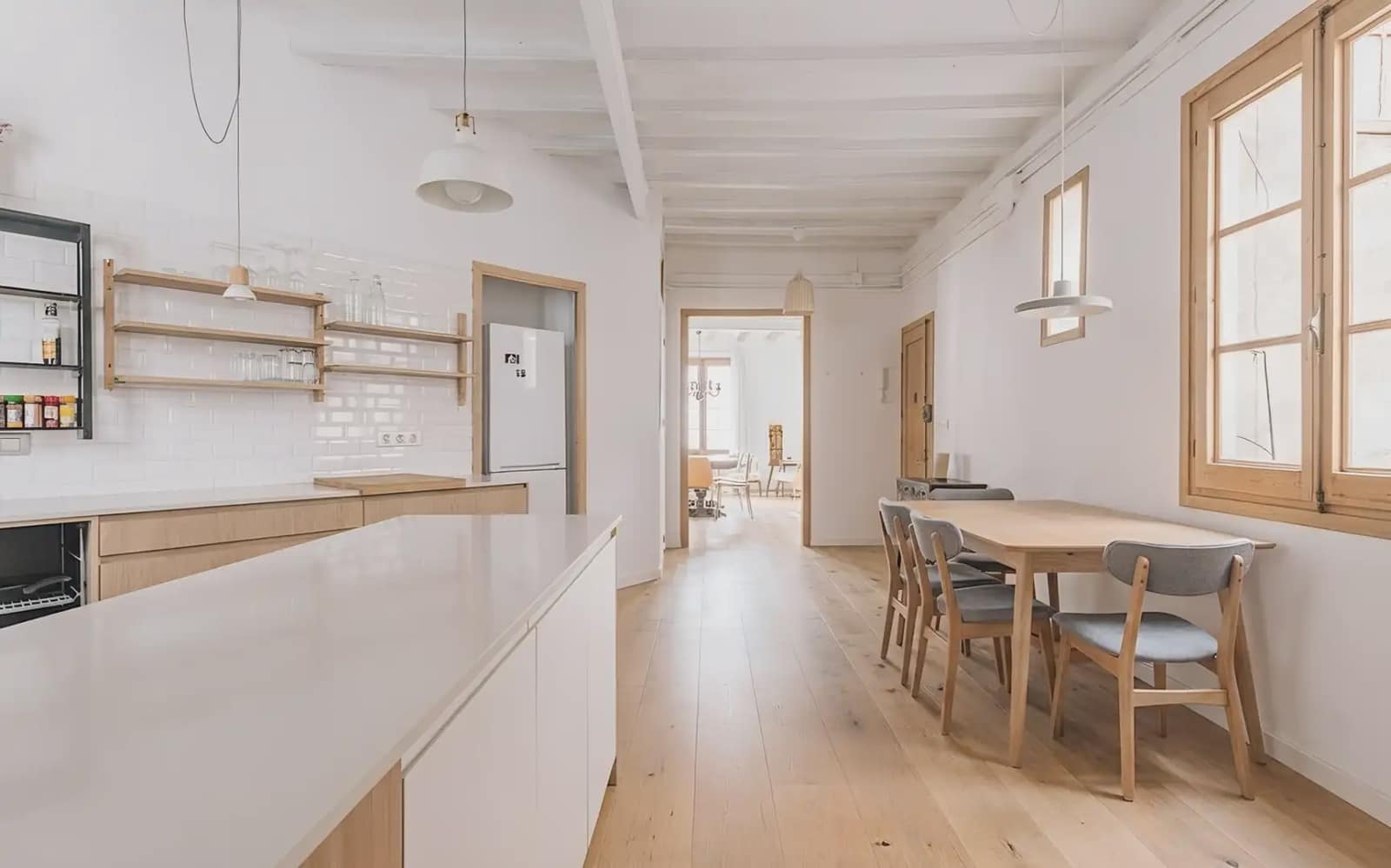 4 quarto Apartamento para venda em Barcelona cidade - 475 000 € (Ref: 9805272)