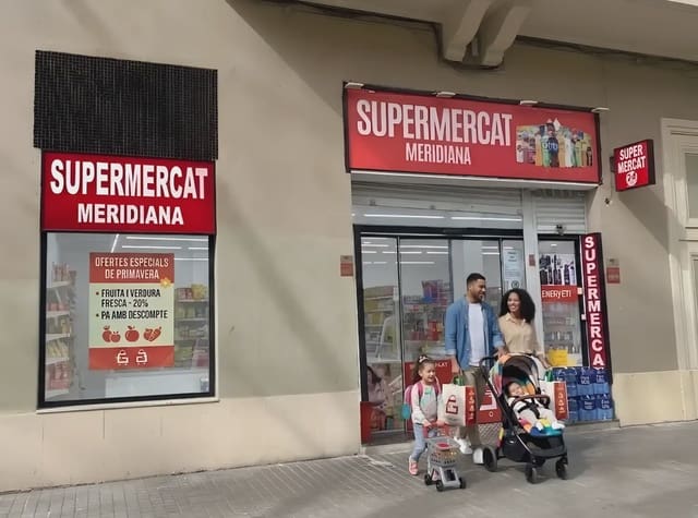 Comercial para venda em El Parc i La Llacuna del Poblenou, Barcelona cidade - 859 000 € (Ref: 9808587)
