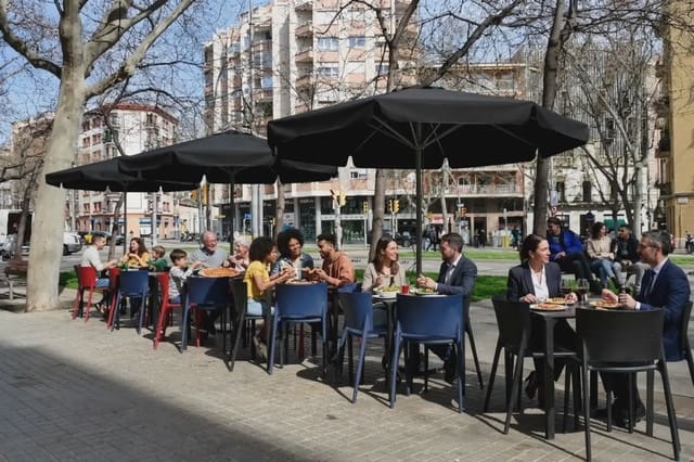 Erhverv til salg i El Parc i La Llacuna del Poblenou, Barcelona by - € 859.000 (Ref: 9808587)