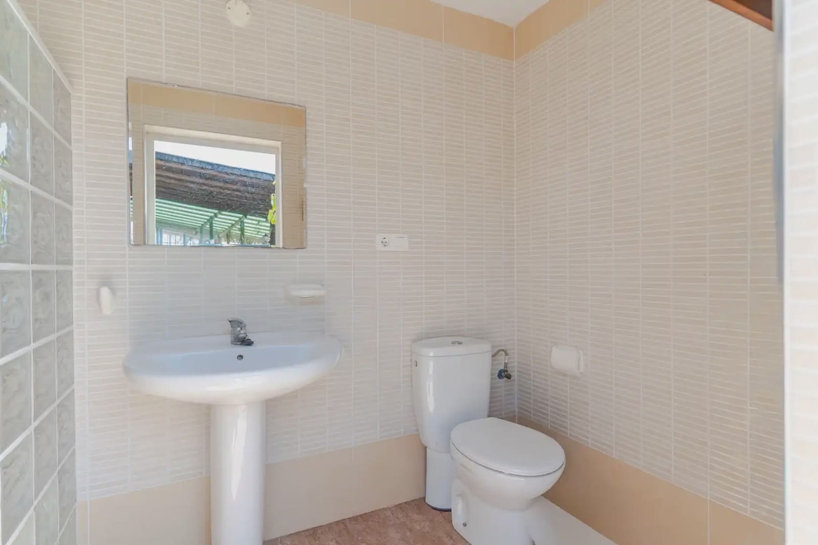 5 Zimmer Finca/Landgut zu verkaufen in Motril mit Pool Garage - 450.000 € (Ref: 9810418)