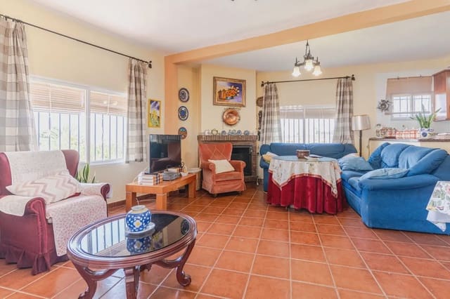 5 soverom Finca/Herregård til salgs i Motril med svømmebasseng garasje - € 410 000 (Ref: 9810418)