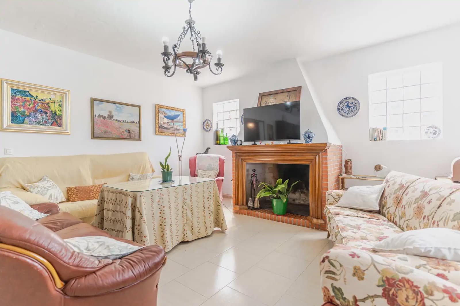2 sypialnia Finka/Dom wiejski na sprzedaż w Motril z basenem garażem - 370 000 € (Ref: 9810844)