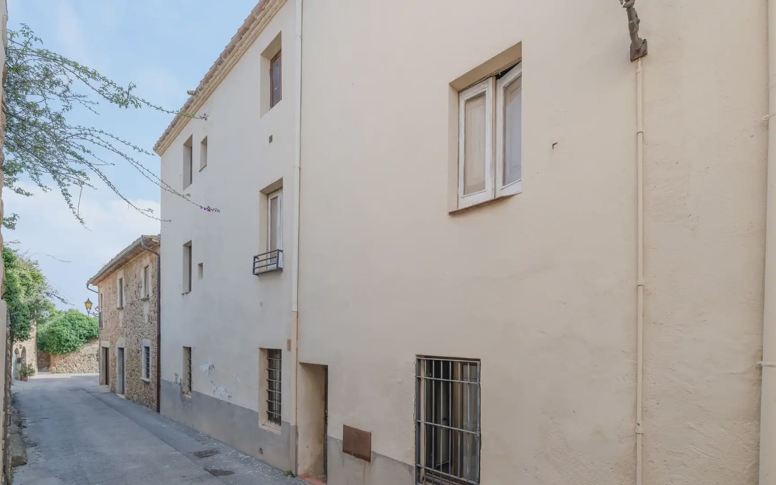 Hotel zu verkaufen in Benaguasil - 475.000 € (Ref: 9814632)