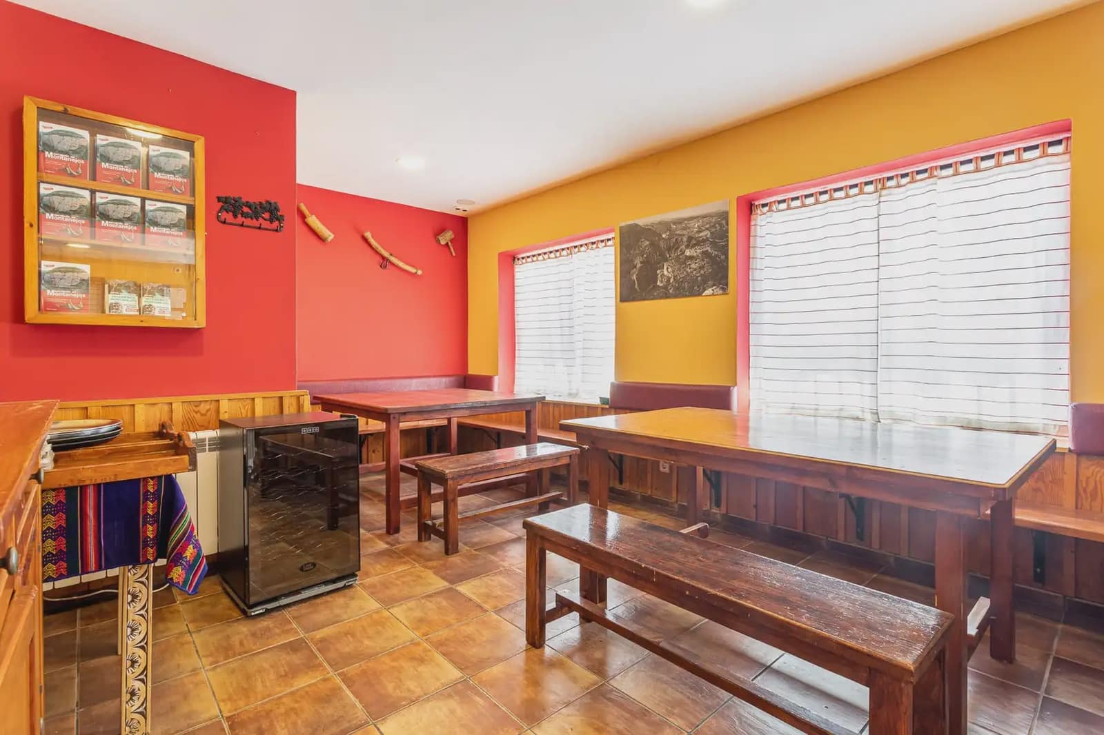 8 bedroom Hotel for sale in Montanejos - € 489,000 (Ref: 9819631)