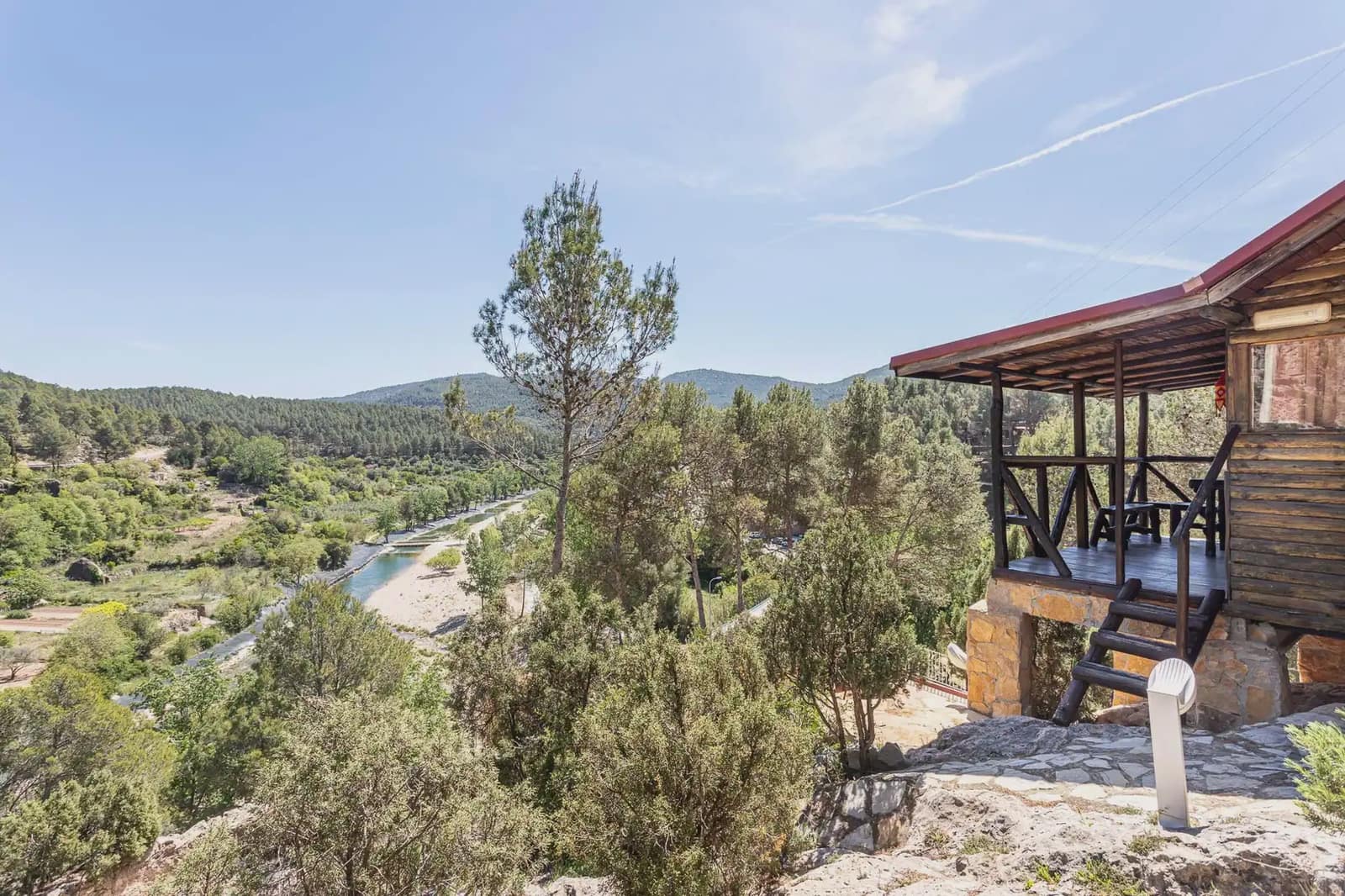 8 bedroom Hotel for sale in Montanejos - € 489,000 (Ref: 9819631)