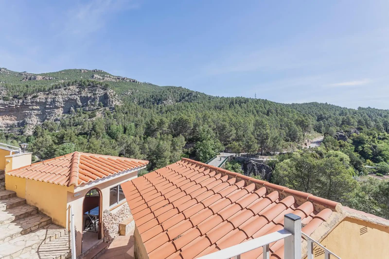 8 bedroom Hotel for sale in Montanejos - € 489,000 (Ref: 9819631)