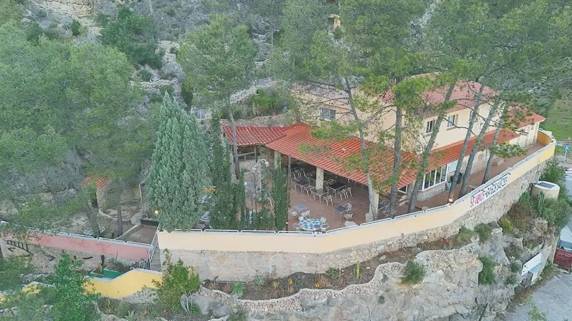 8 bedroom Hotel for sale in Montanejos - € 489,000 (Ref: 9819631)