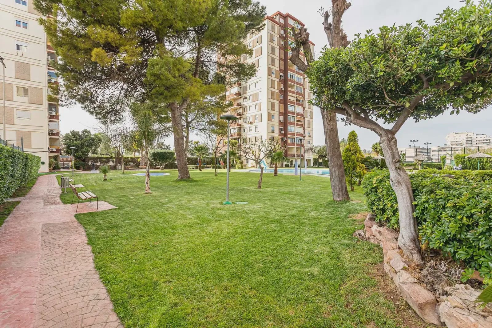 3 soveværelse Lejlighed til salg i Massamagrell med swimmingpool - € 340.000 (Ref: 9823216)