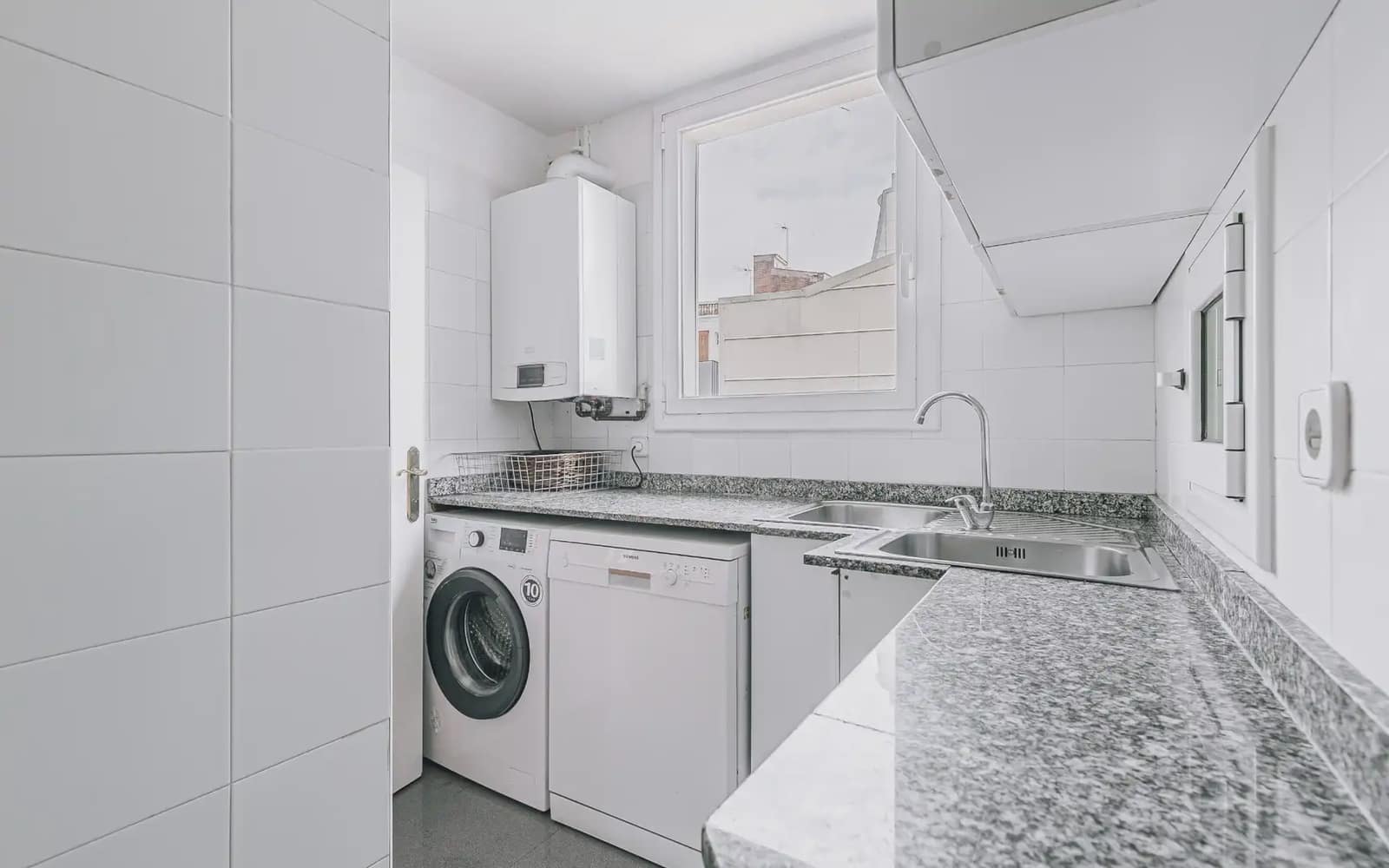 1 slaapkamer Flat te koop in Barcelona stad - € 415.000 (Ref: 9824053)