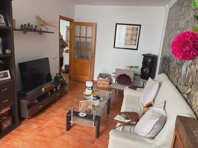 Piso de 3 habitaciones en Isleta, Las Palmas de Gran Canaria en venta - 199.900 € (Ref: 9827529)