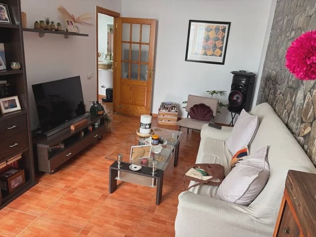 Piso de 3 habitaciones en Isleta, Las Palmas de Gran Canaria en venta - 199.900 € (Ref: 9827529)