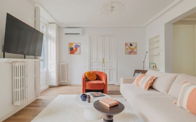 2 Zimmer Wohnung zu vermieten in Recoletos, Madrid Stadt - 4.000 € (Ref: 9827530)