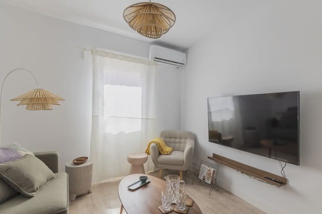 2 slaapkamer Flat te huur in Puerta del Ángel, Madrid stad - € 1.500 (Ref: 9827531)