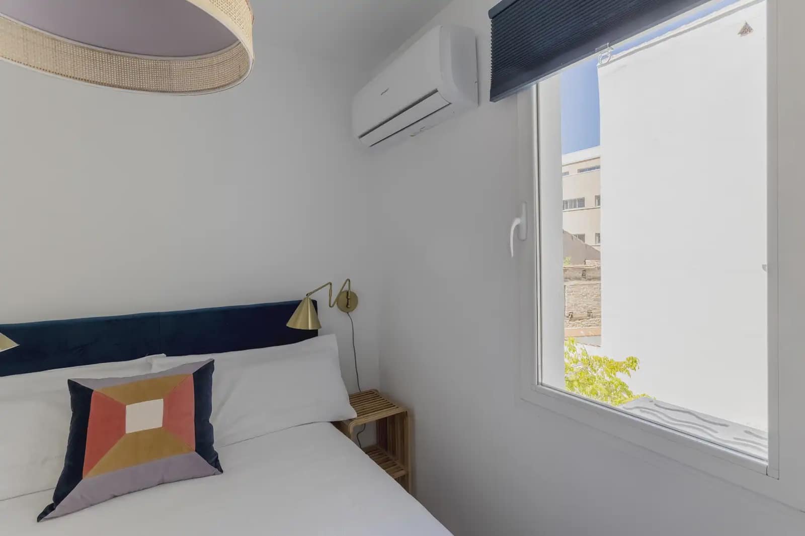 2 slaapkamer Flat te huur in Madrid stad - € 1.500 (Ref: 9827531)