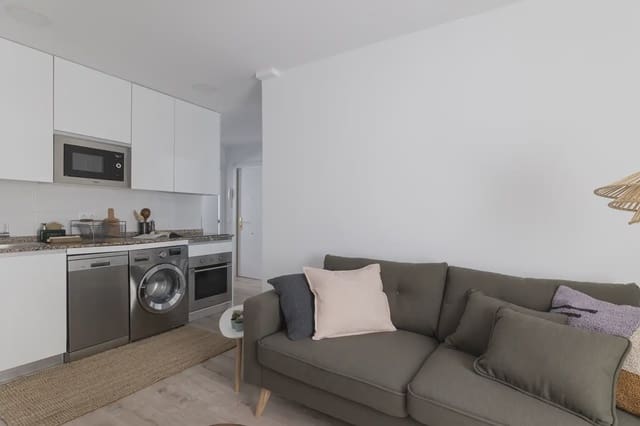 2 slaapkamer Flat te huur in Puerta del Ángel, Madrid stad - € 1.500 (Ref: 9827531)