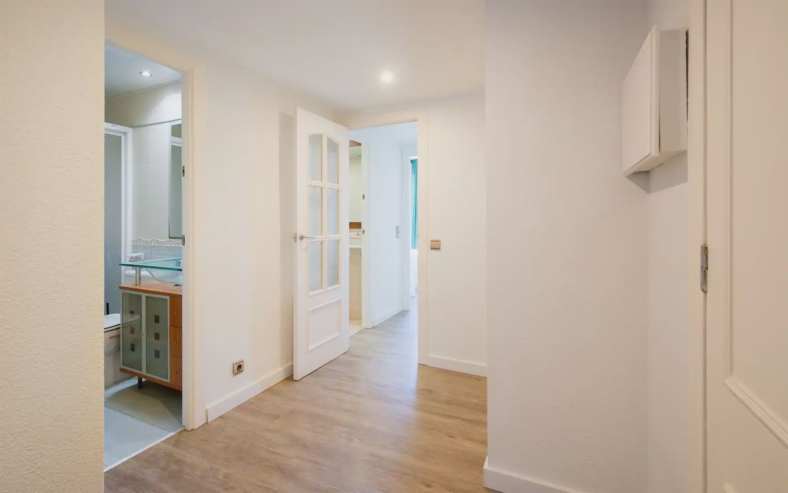 2 bedroom Flat for rent in Castelldefels with pool garage - € 1,655 (Ref: 9828037)